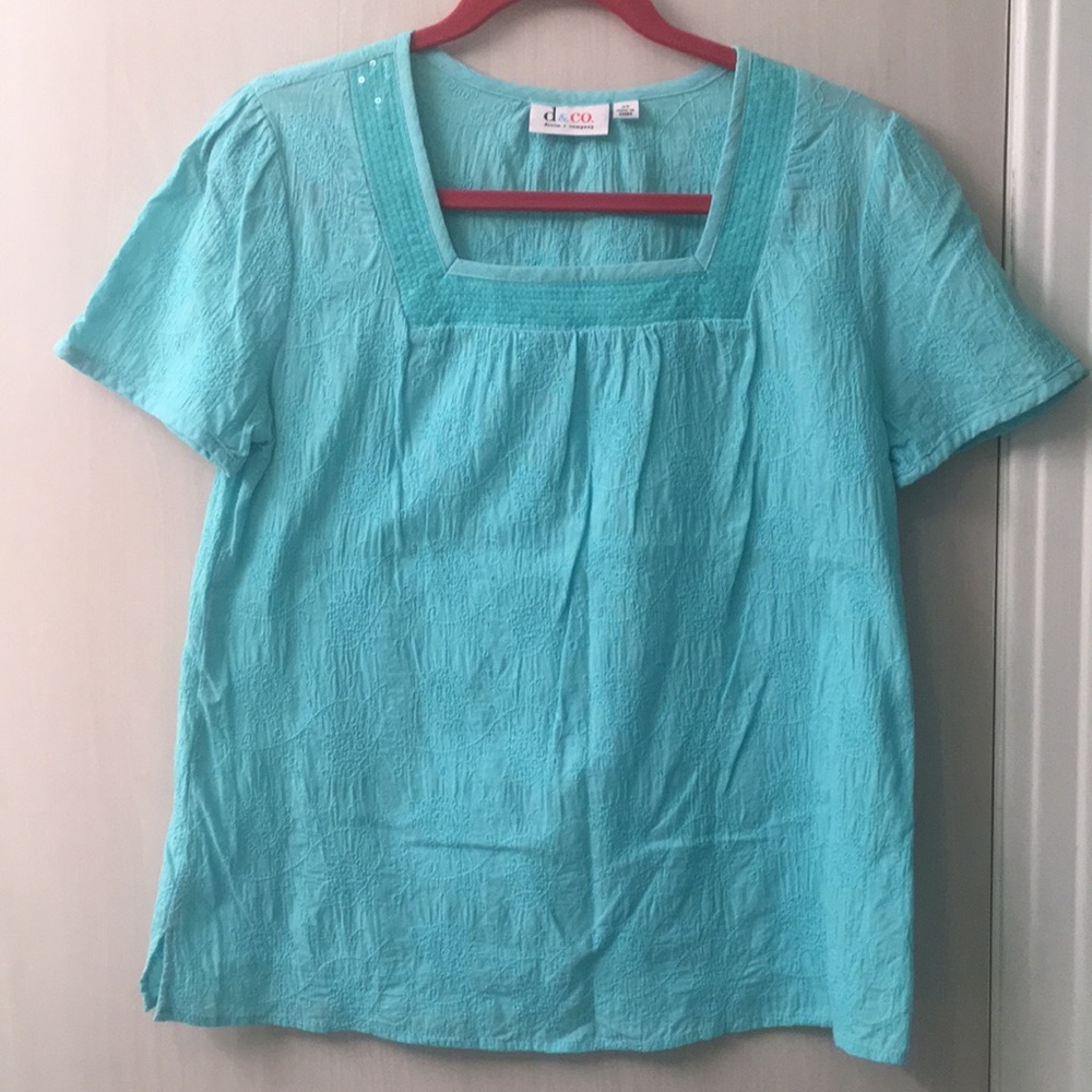 Short sleeve embroidered woven top w sequin trim